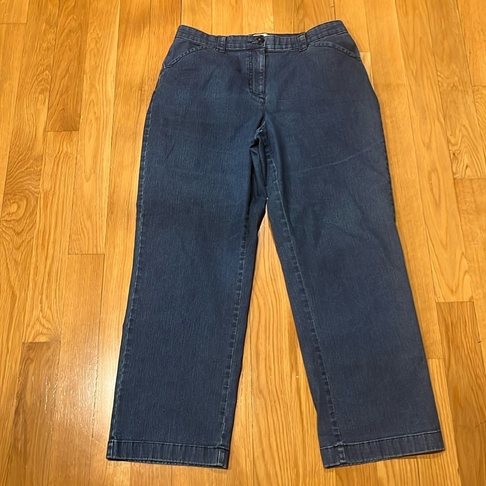 L.L.Bean women’s classic fit straight jeans size 14 .